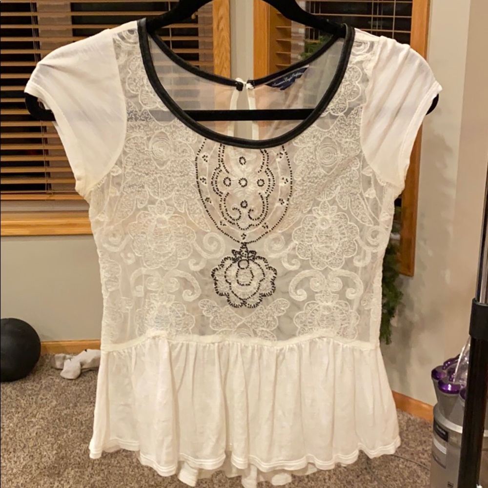 LACE PEPLUM TOP